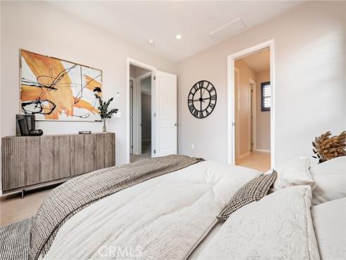 81 Strawberry , Irvine, CA