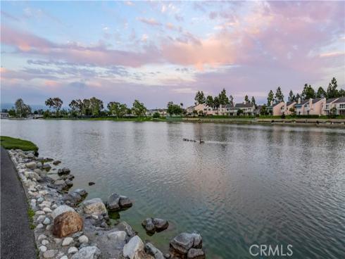 11 Fallingstar , Irvine, CA