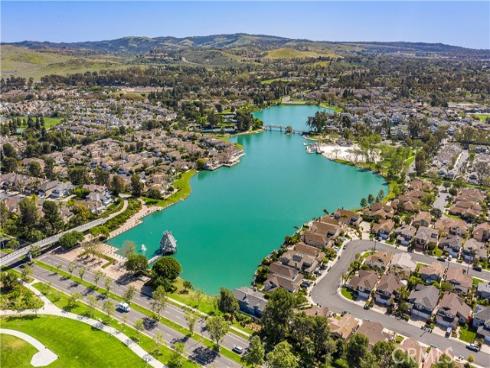 11 Fallingstar , Irvine, CA