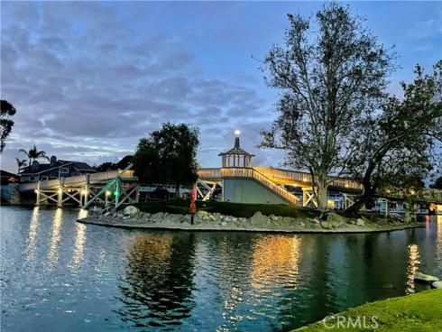 11 Fallingstar , Irvine, CA