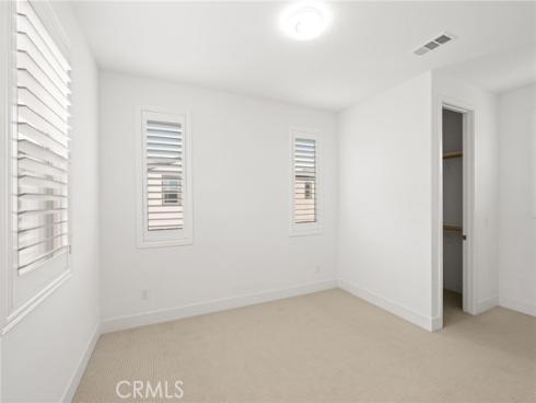 1131  Cadence  , Irvine, CA