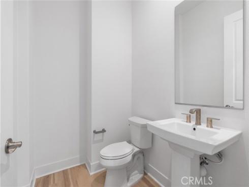 1131  Cadence  , Irvine, CA