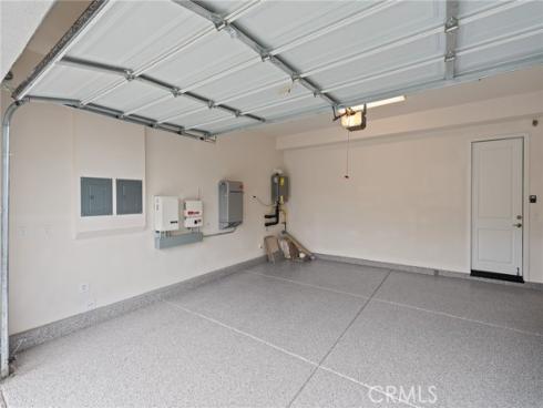 1131  Cadence  , Irvine, CA