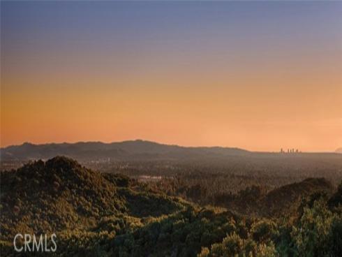 553  Peninsula  , Irvine, CA