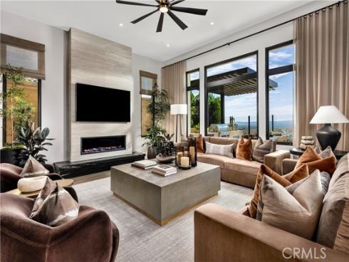 553  Peninsula  , Irvine, CA