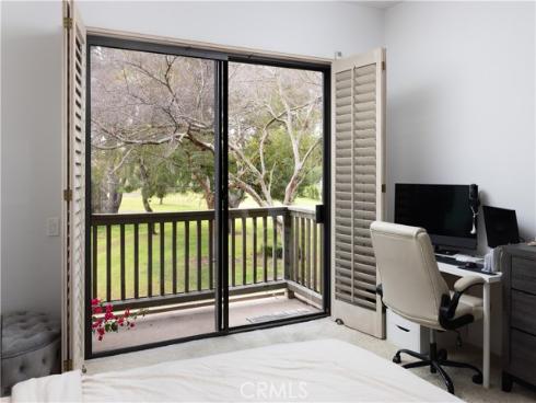 9 Flores , Irvine, CA