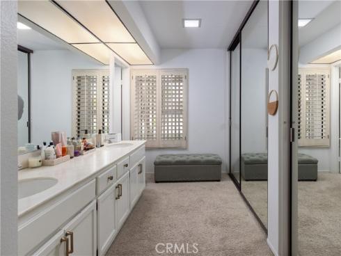 9 Flores , Irvine, CA