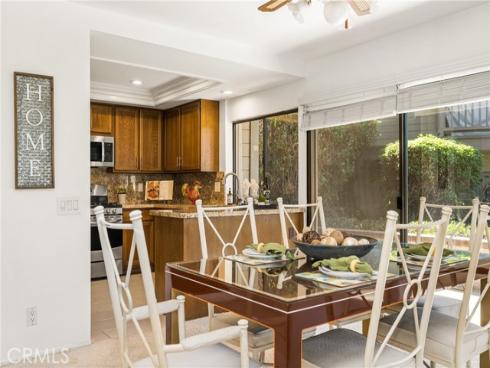 18 Solana , Irvine, CA