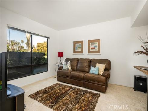 18 Solana , Irvine, CA