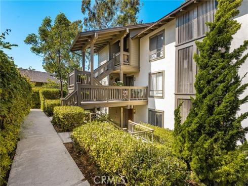 18 Solana , Irvine, CA