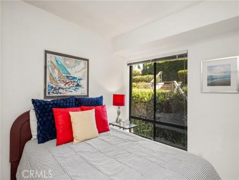 18 Solana , Irvine, CA