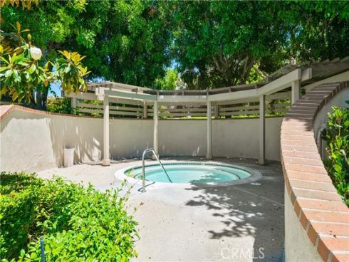 18 Solana , Irvine, CA