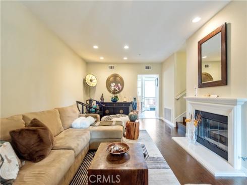 23 Seasons , Irvine, CA