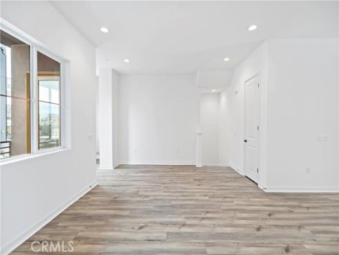 127  Culture  , Irvine, CA