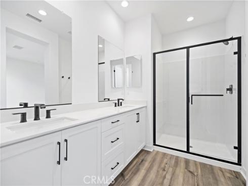 127  Culture  , Irvine, CA