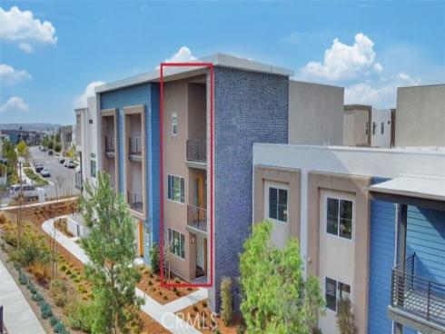 127  Culture  , Irvine, CA