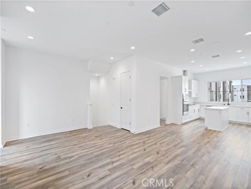 127  Culture  , Irvine, CA