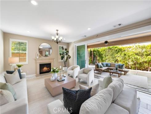 101  Tinker  , Irvine, CA