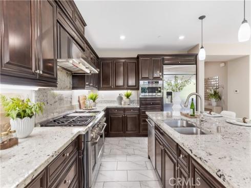 101  Tinker  , Irvine, CA