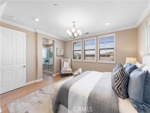 101  Tinker  , Irvine, CA