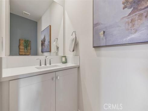 401  Mulligan  , Irvine, CA