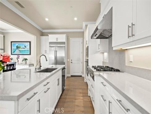 61  English Saddle  , Irvine, CA