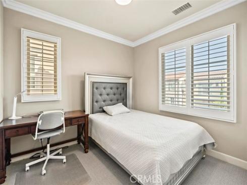 61  English Saddle  , Irvine, CA