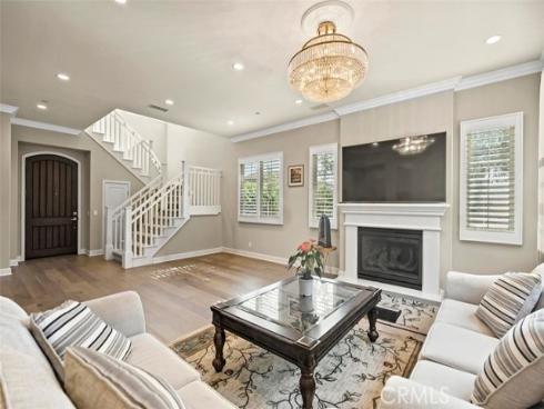 61  English Saddle  , Irvine, CA