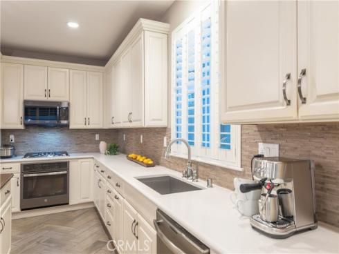 120  Mongoose  , Irvine, CA