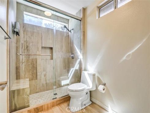 24  Field  , Irvine, CA