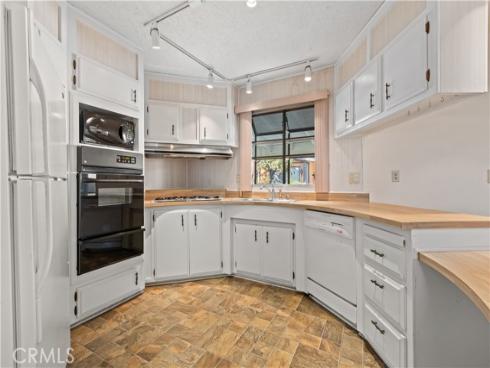 5200  Irvine Blvd. Space 250  , Irvine, CA