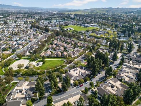 26  Claret  40 , Irvine, CA