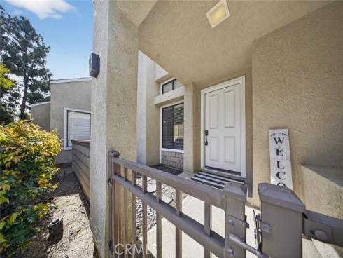 26  Claret  40 , Irvine, CA