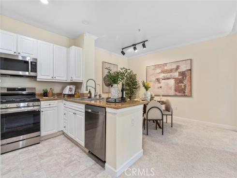 3339 Watermarke Place , Irvine, CA