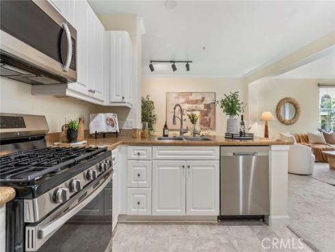 3339 Watermarke Place , Irvine, CA