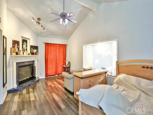 4862  Gainsport  , Irvine, CA