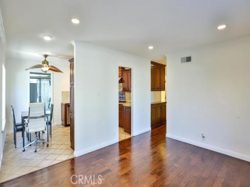 4862  Gainsport  , Irvine, CA