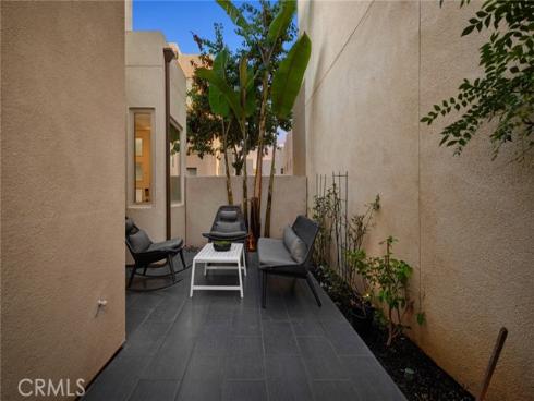 181  Carmine  , Irvine, CA