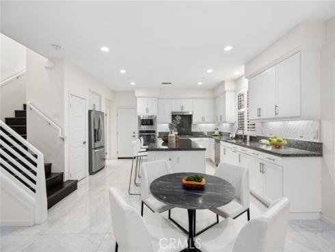 181  Carmine  , Irvine, CA