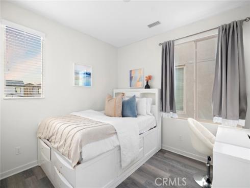 181  Carmine  , Irvine, CA