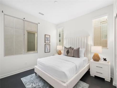 181  Carmine  , Irvine, CA