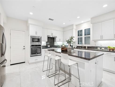 181  Carmine  , Irvine, CA