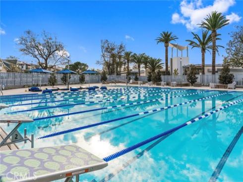 181  Carmine  , Irvine, CA