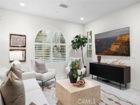 181  Carmine  , Irvine, CA