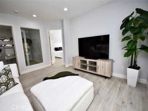 26  Santa Catalina Aisle  , Irvine, CA