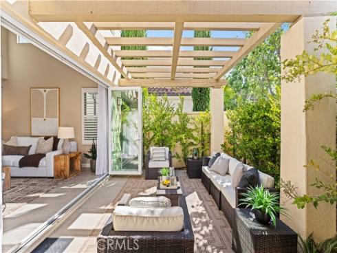 110  Copeland  , Irvine, CA