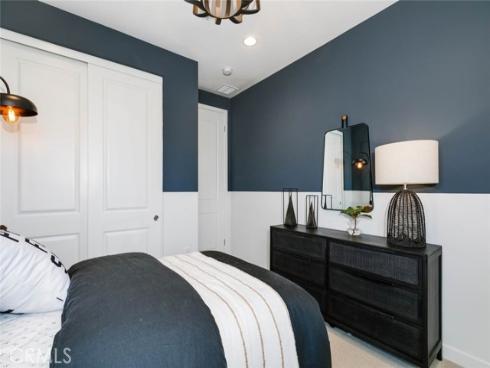 73  Culture  , Irvine, CA