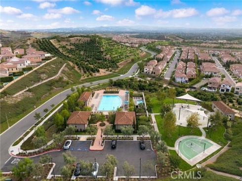 206  Collino  , Irvine, CA