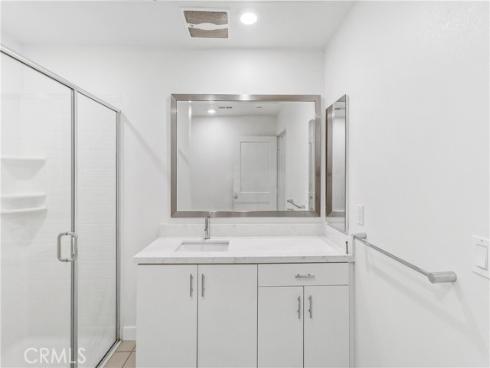 1218  Nolita  , Irvine, CA