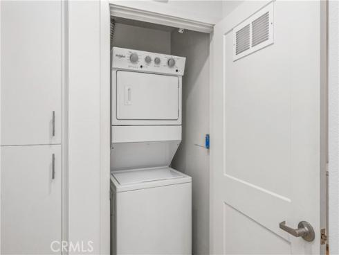 1218  Nolita  , Irvine, CA